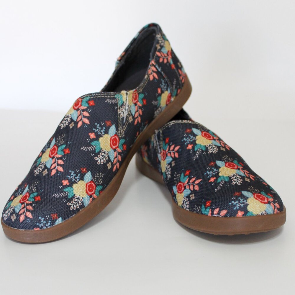 Chaco 8.5 Slip-On Comfort Shoes - LUVSEAT Arch Support - Travel Ready EUC 👟